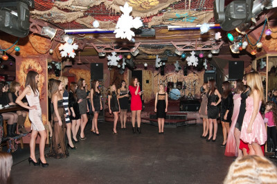 Performance style model management